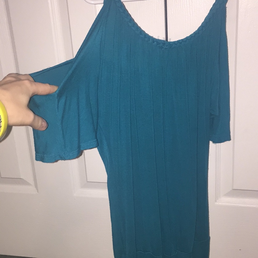 Cute cut out sleeve teal blouse